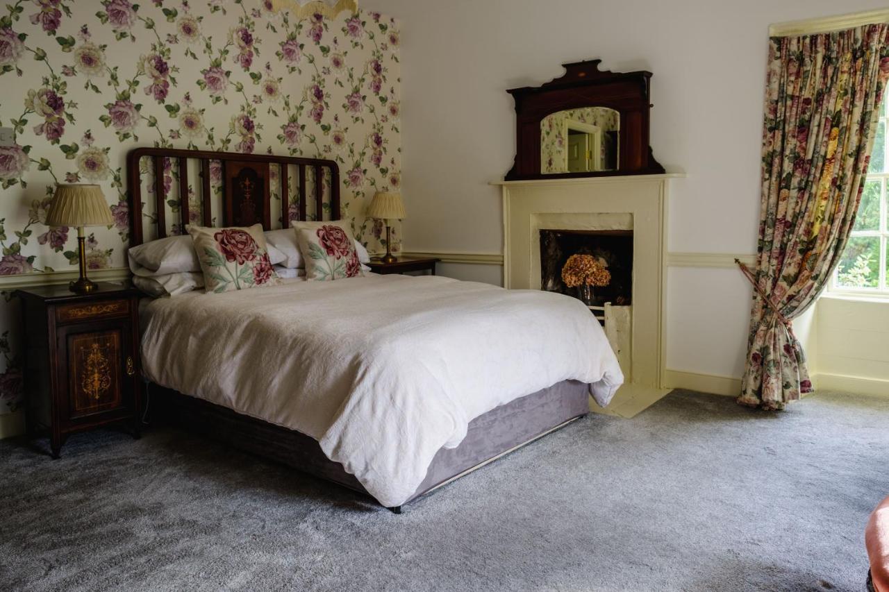 Brooklawn House Bed And Breakfast Mohill Exterior foto